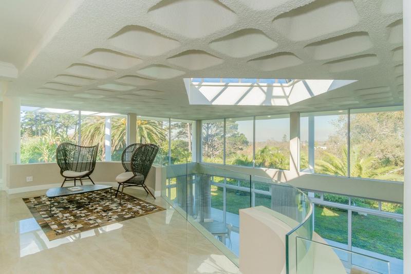 6 Bedroom Property for Sale in Constantia Western Cape